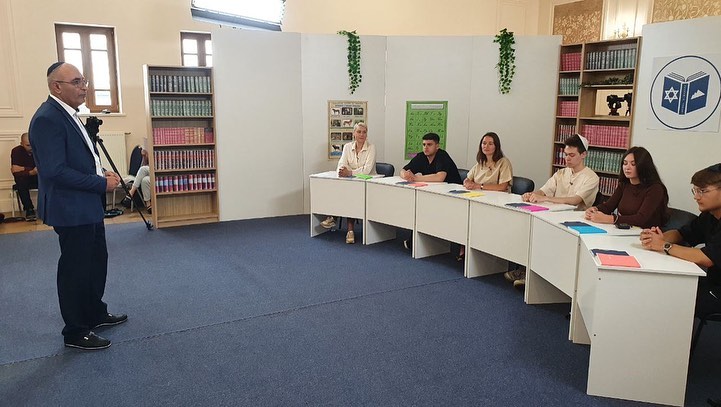 Рами Меир – преподаватель языка Джуури